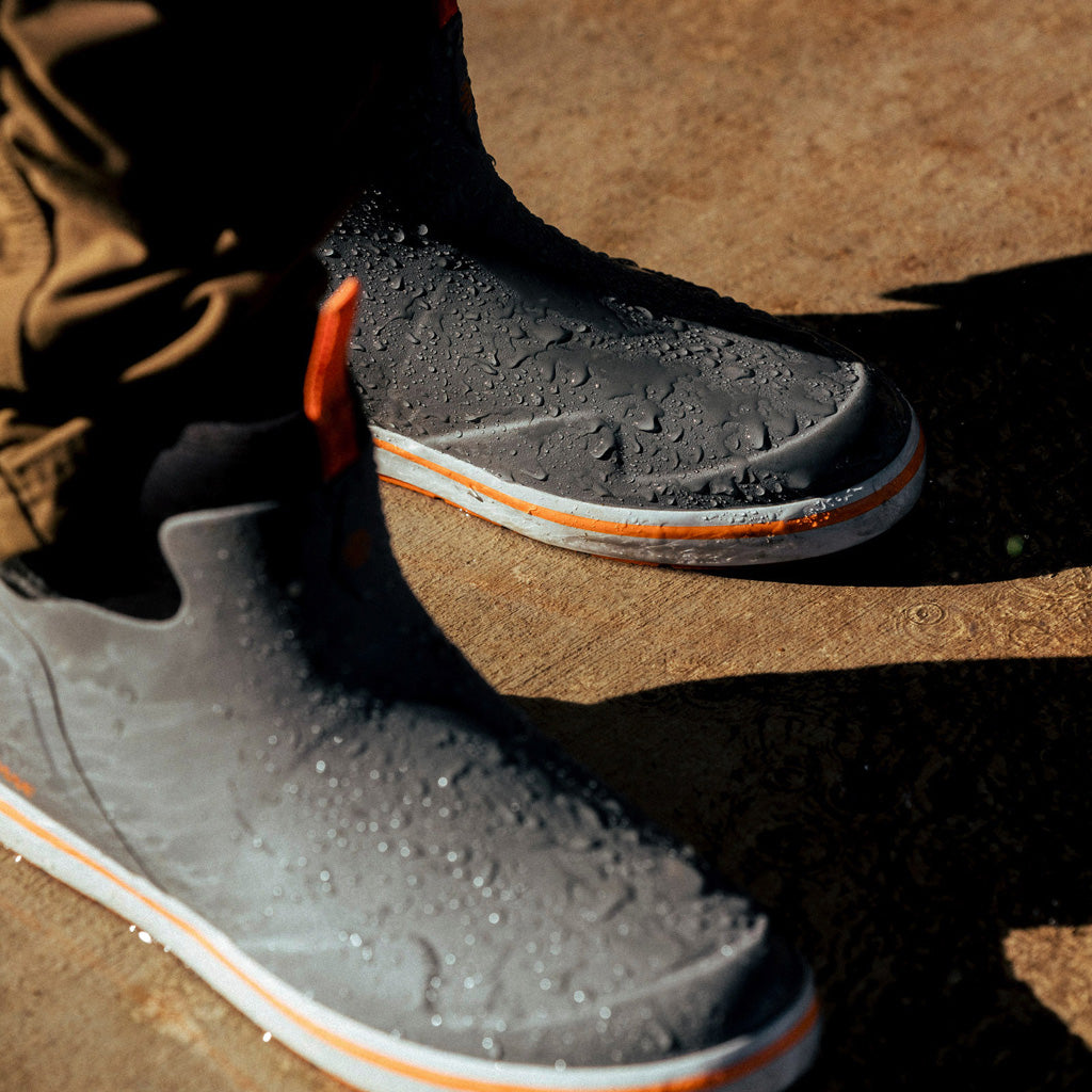 Lacrosse Men&#39;s Alpha Deck Boots